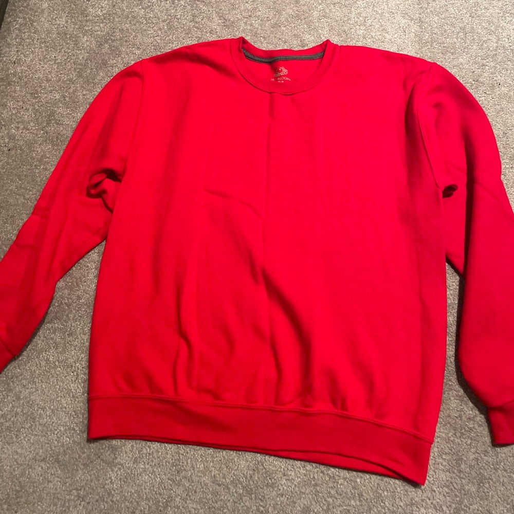 Fruit of the Loom Red Fleece Sweatshirt Size: M